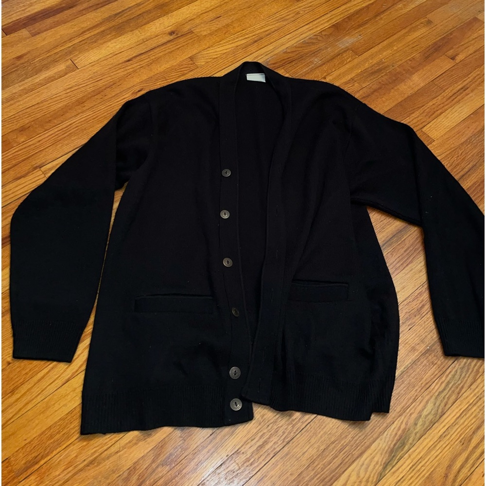 Cardigan - Picture 1 of 2